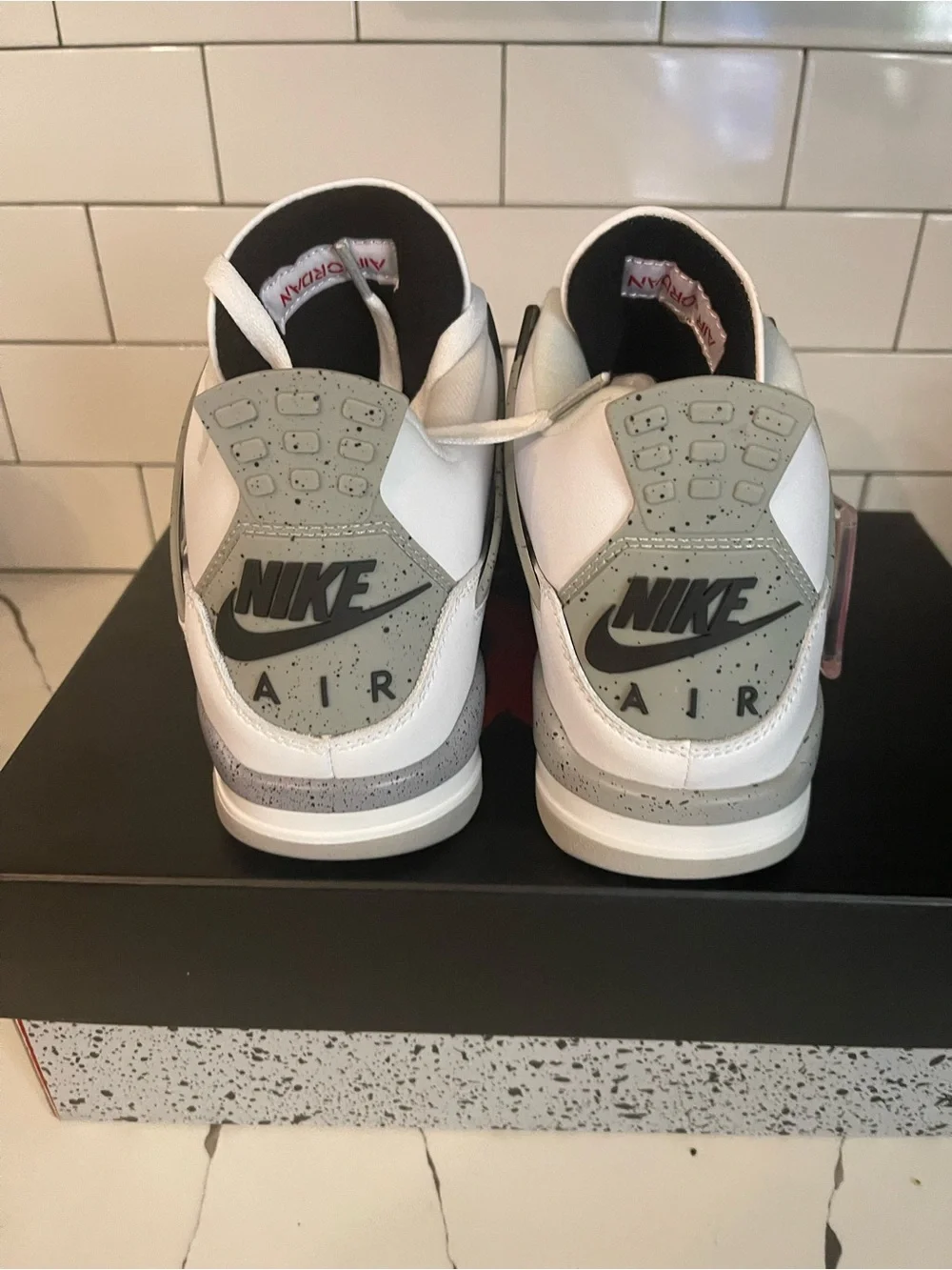 Men’s Retro 4 White Cement Size 8.